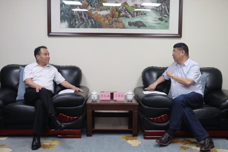 李天滿會見四川大學(xué)全球創(chuàng)聯(lián)常務(wù)副會長、四川會長呂藺強一行