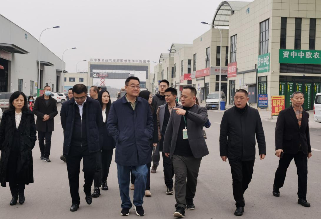 棉麻集團(tuán)加快落實(shí)總社、省社工作部署  —— 鄧華帶隊赴內(nèi)江資中開展專題調(diào)研工作